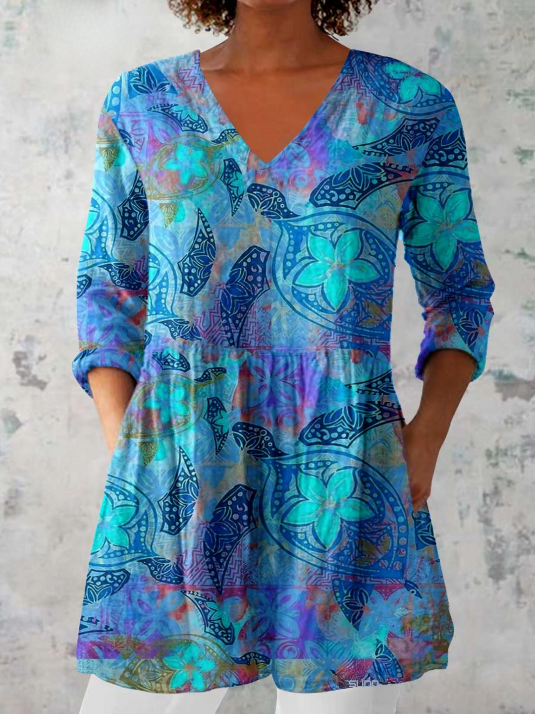Women's Flowing Refined Blouse – Lightweight Elegant Design