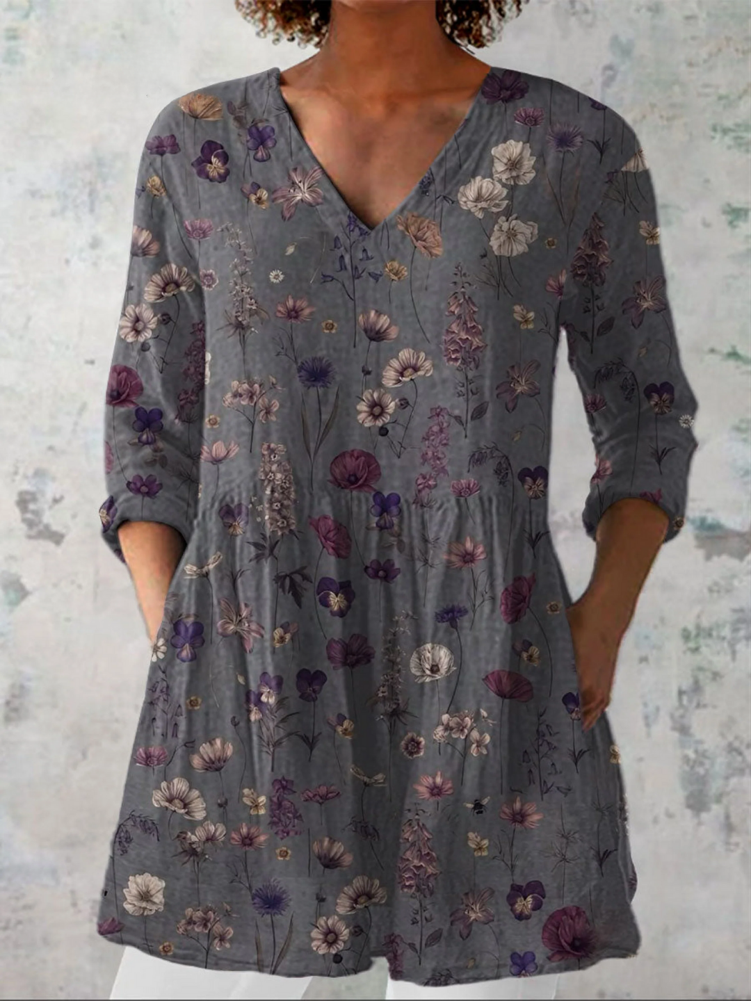 Women's Refined Elegant Blouse – Flowing Lightweight Design