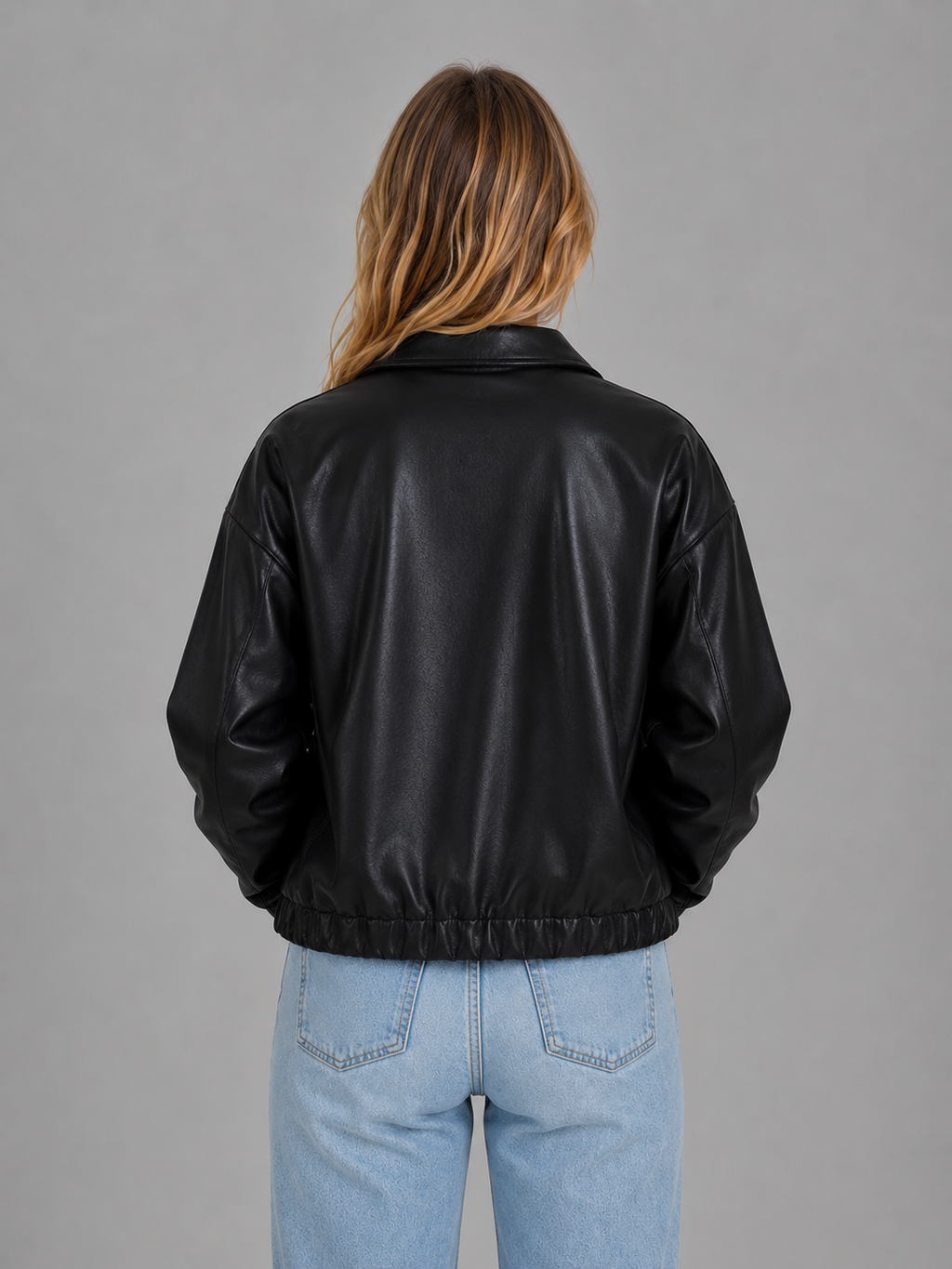 Women's Zip Leather Jacket with Pockets – Relaxed Cropped Fit