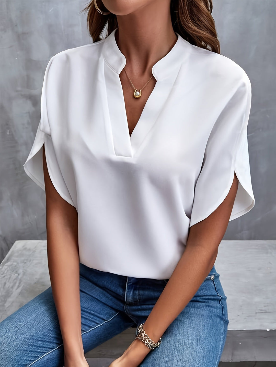 Women's Elegant Lightweight Blouse – Spring Flowing Design
