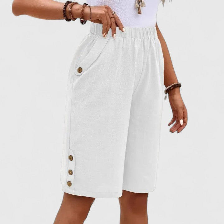 Women's Comfortable Elegant Shorts – Lightweight Relaxed Design in White