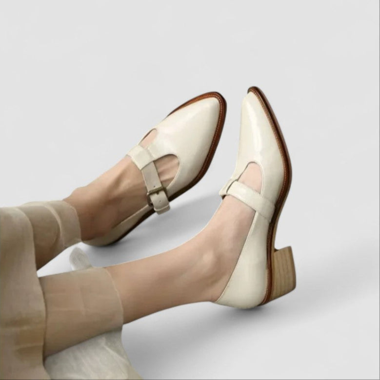 Women's Heeled Flexible Sandals – Square Toe Finish