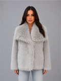 Women's Faux Fur Jacket – Soft Cosy Winter Coat