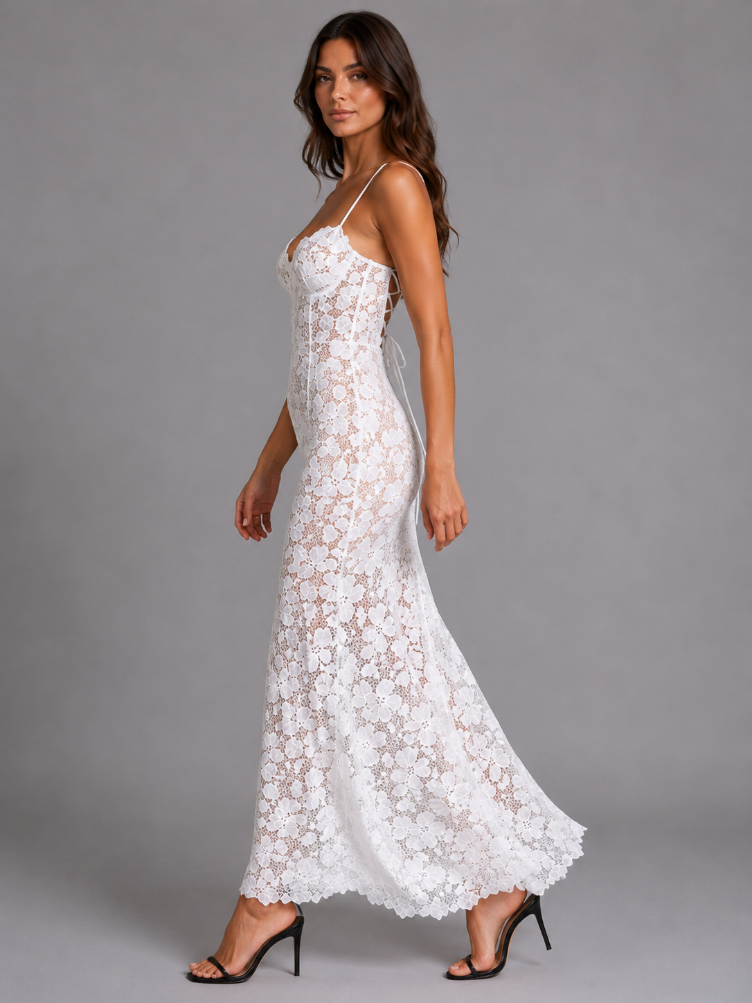 Women’s Lace Maxi Dress – Elegant Sculpted Fit