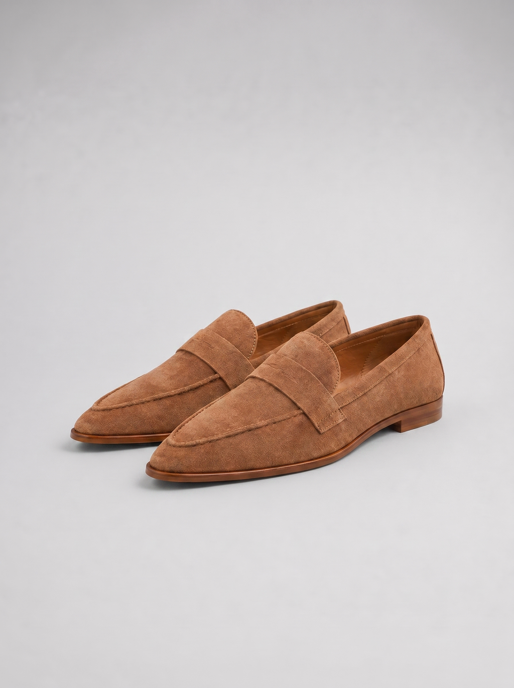 Women’s Pointed Comfort Loafers – Suede Style