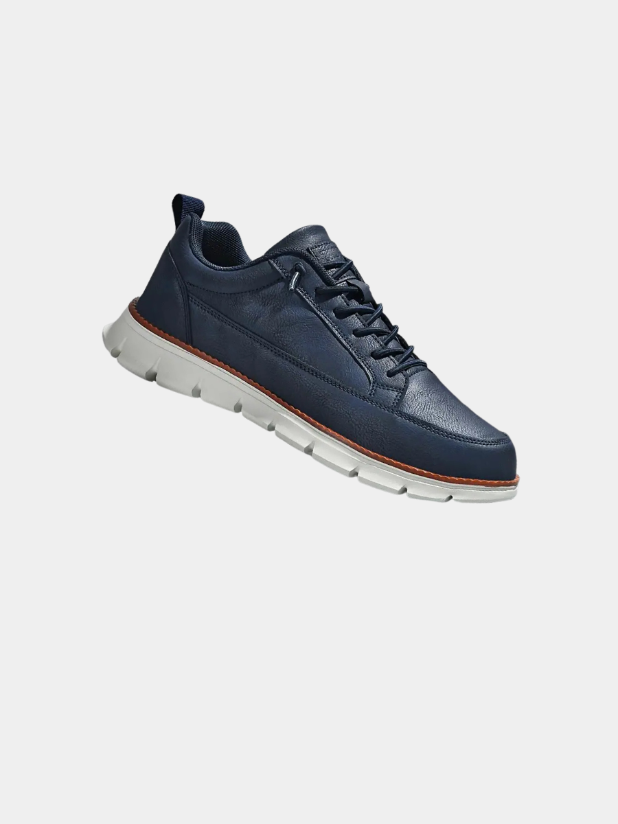 Men's Leather Lightweight Trainers – Flowing Supportive Finish