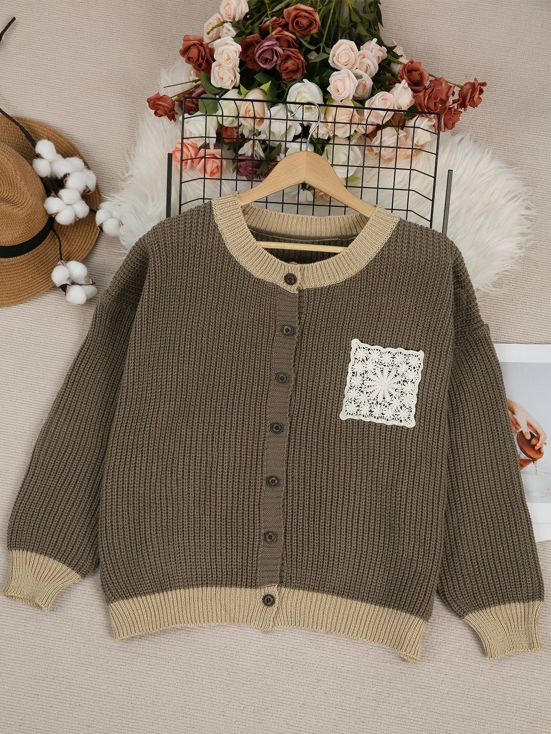 Women's With Pockets Lace Cardigan – Knitted Ribbed Design