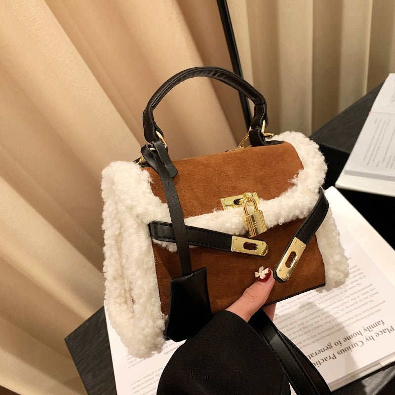 Modern Summer Bag – Minimalist Elegant Design