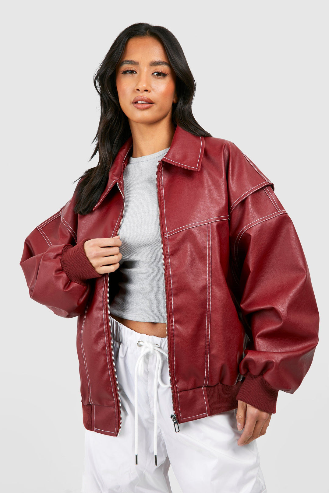 Women's Oversized Comfortable Bomber Jacket – Modern Leather Design