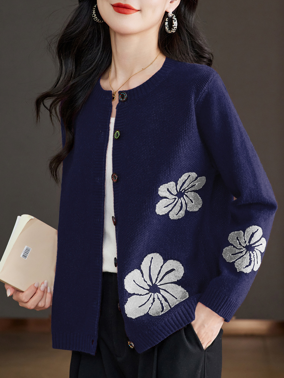 Women's Floral Asymmetric Cardigan – Modern Printed Design