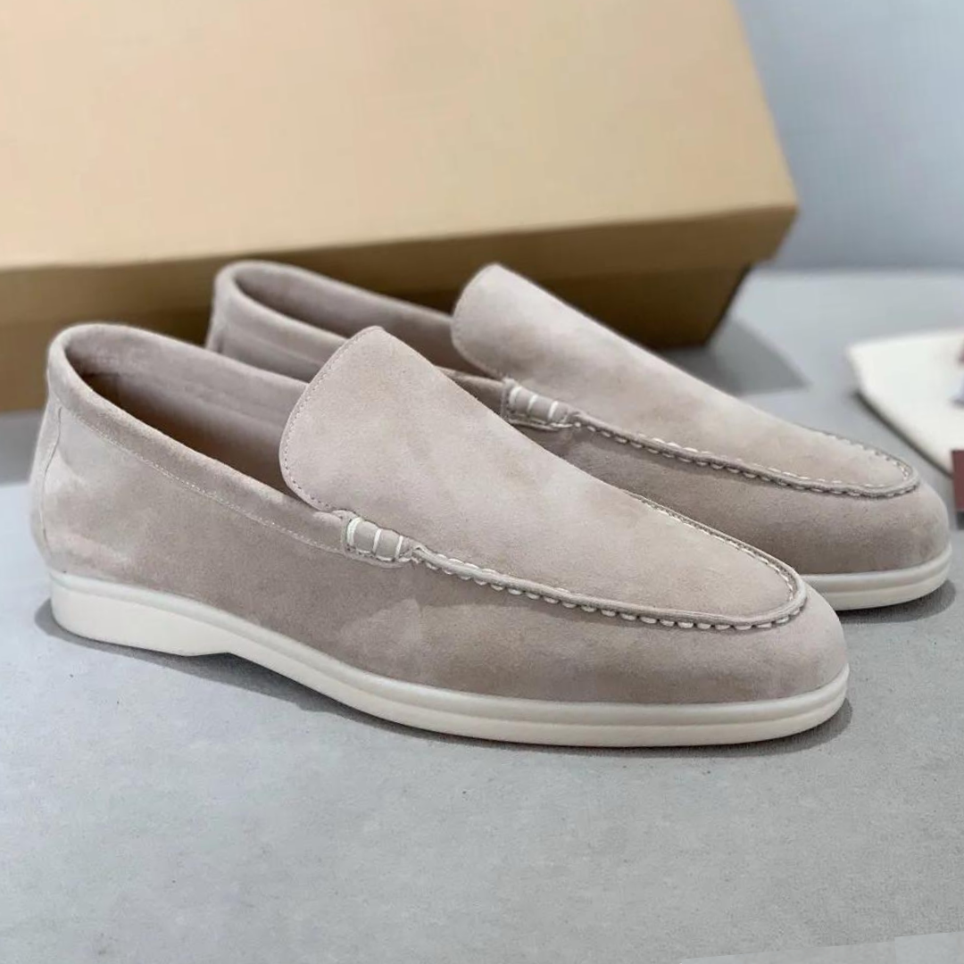 Women's Suede Elegant Loafers – Timeless Chic Finish