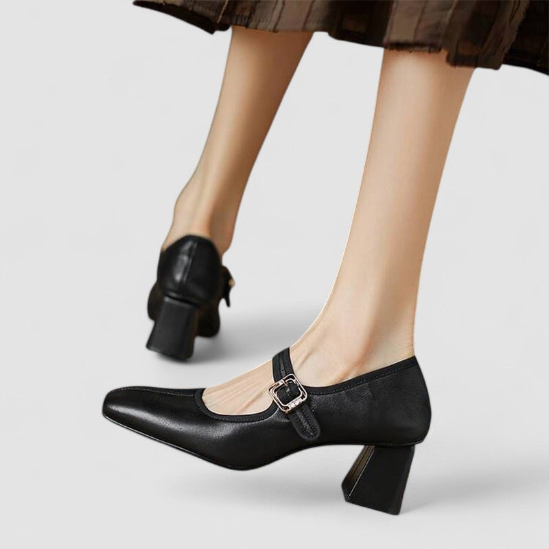 Women's Heeled Square Toe Court Shoes – Padded Buckle Finish
