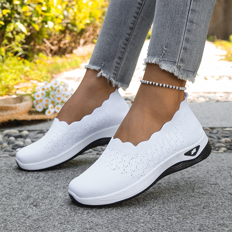 Women's Flexible Flowing Trainers – Denim Breathable Finish