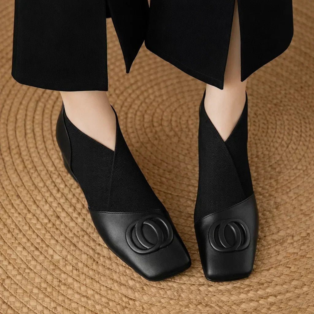 Women's Leather Heeled Court Shoes – Square Toe Comfortable Finish