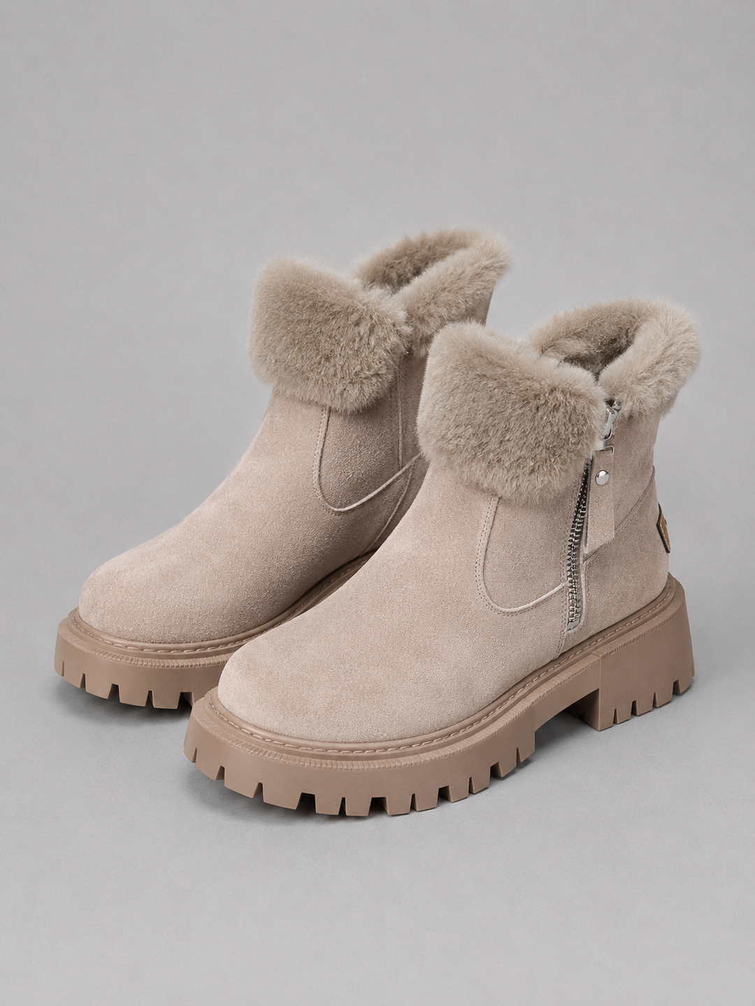 Women’s Suede-Look Ankle Boots – Faux Fur Lined Chunky Winter Shoes – Khaki