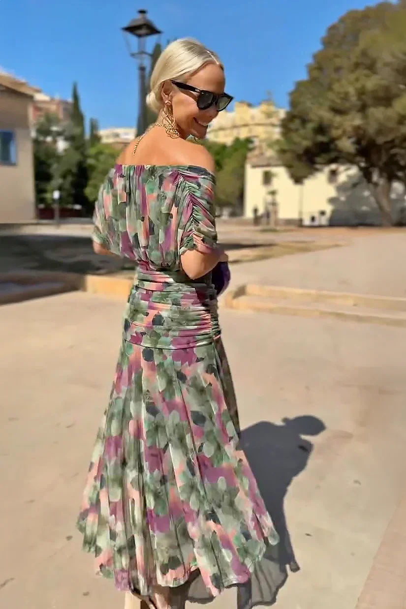 Women’s Gradient Pleated Maxi Dress – Elegant Flowing Silhouette